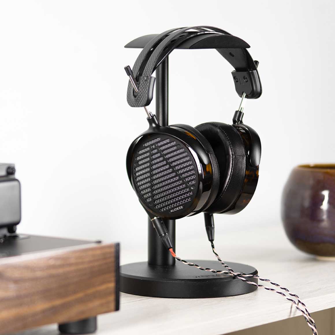 Audeze - LCD-5 - Image 8