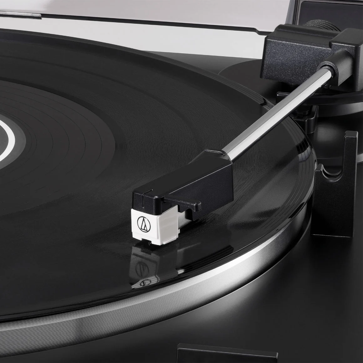 Audio-Technica - AT-LP60X - Image 6