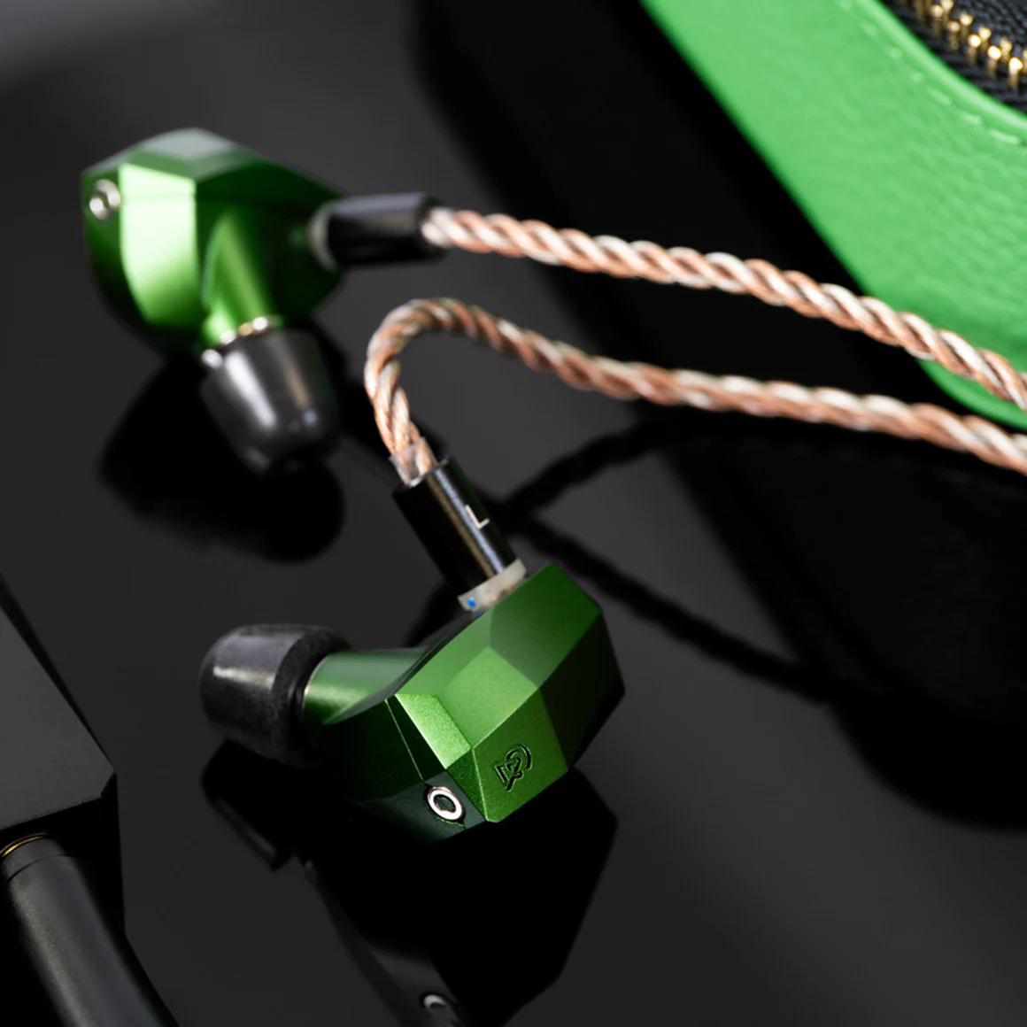 Campfire Audio - Andromeda 10 - Image 22