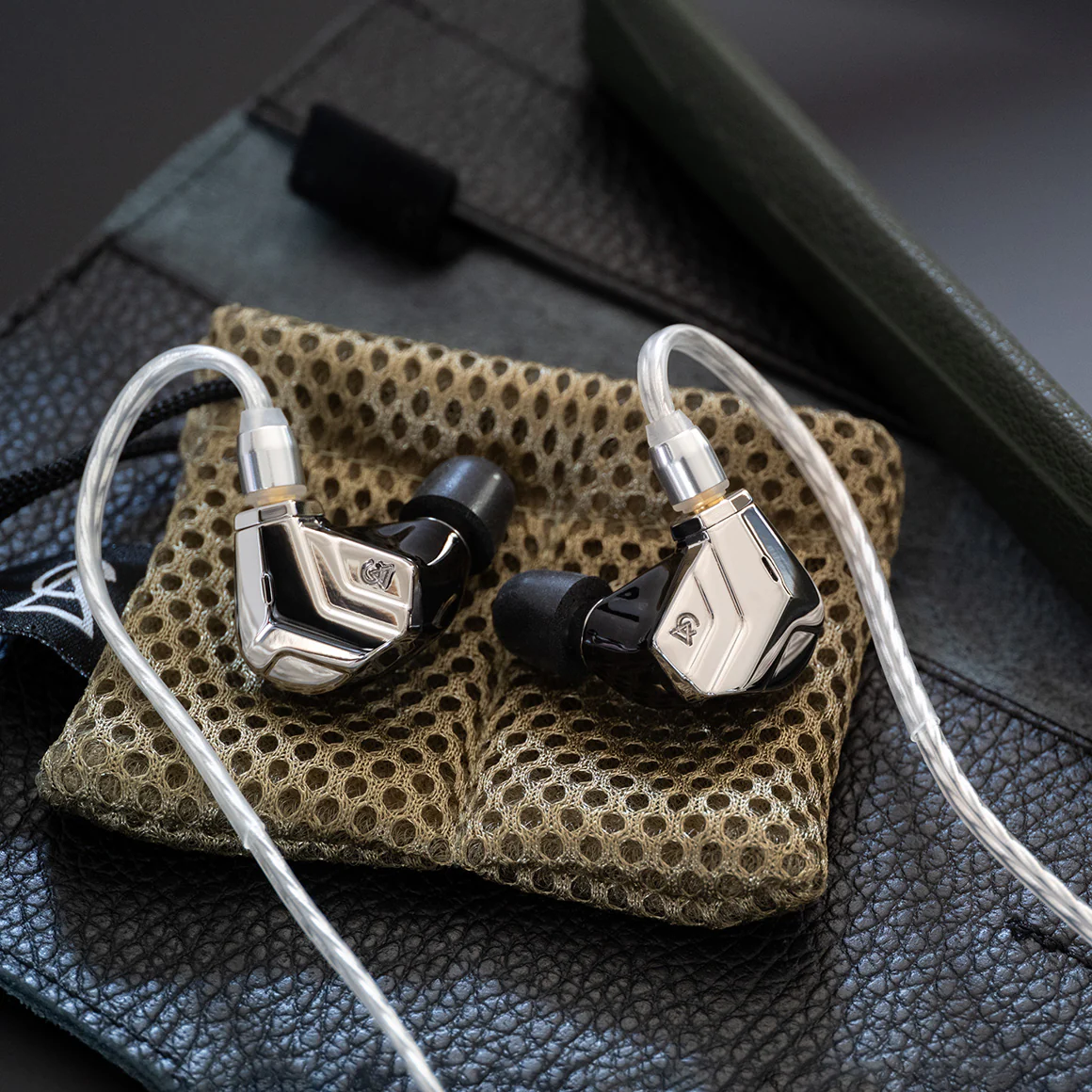 Campfire Audio - Astrolith - Image 21