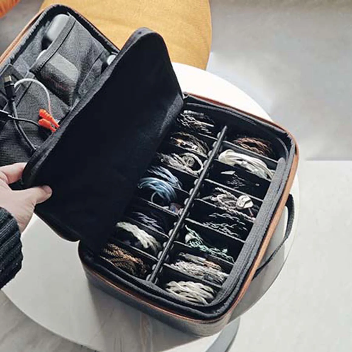 ddHiFi - CZ300 Portable Large-Capacity Storage Bag - Image 15