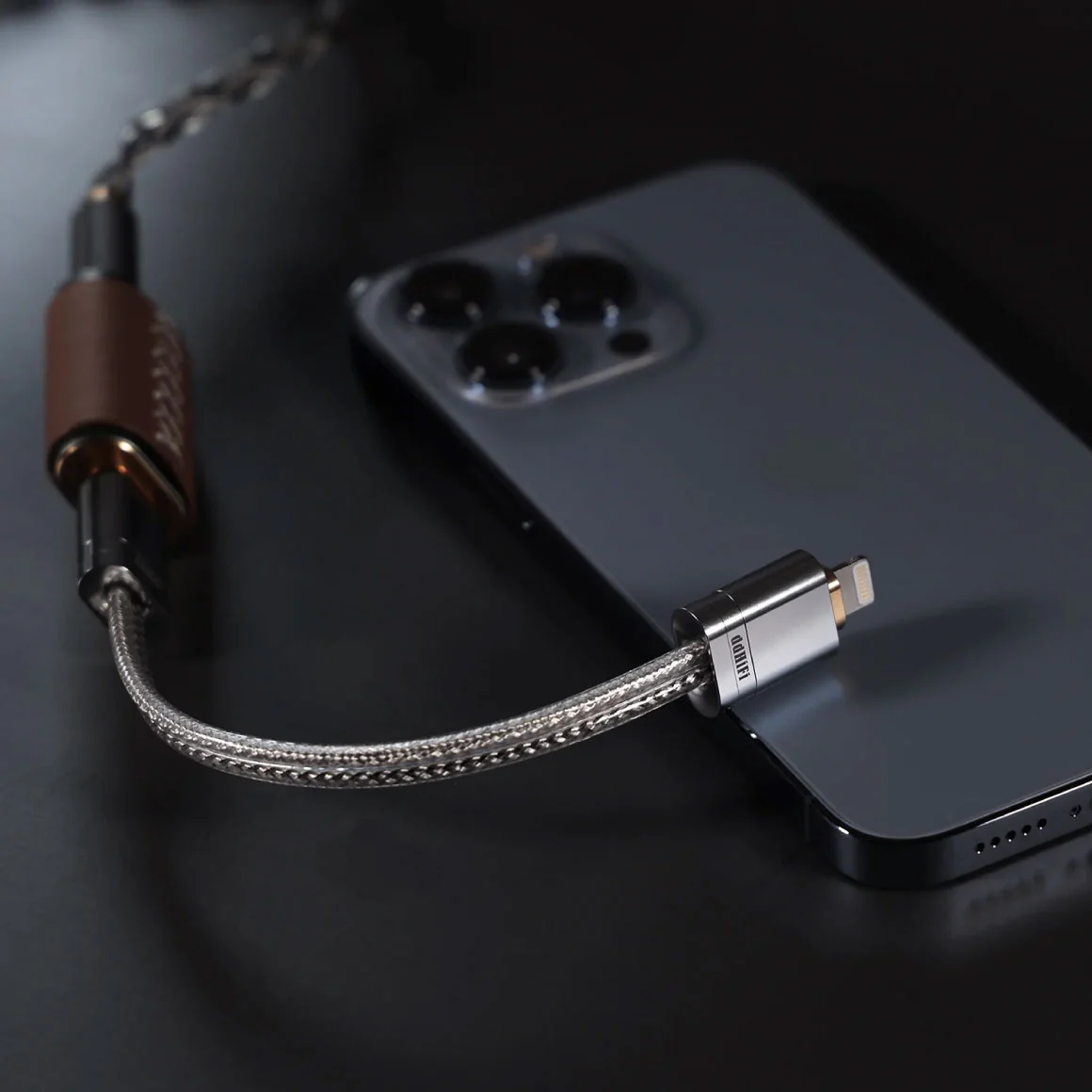 ddHiFi - MFi09S Lightning to USB-C OTG Cable - Image 4