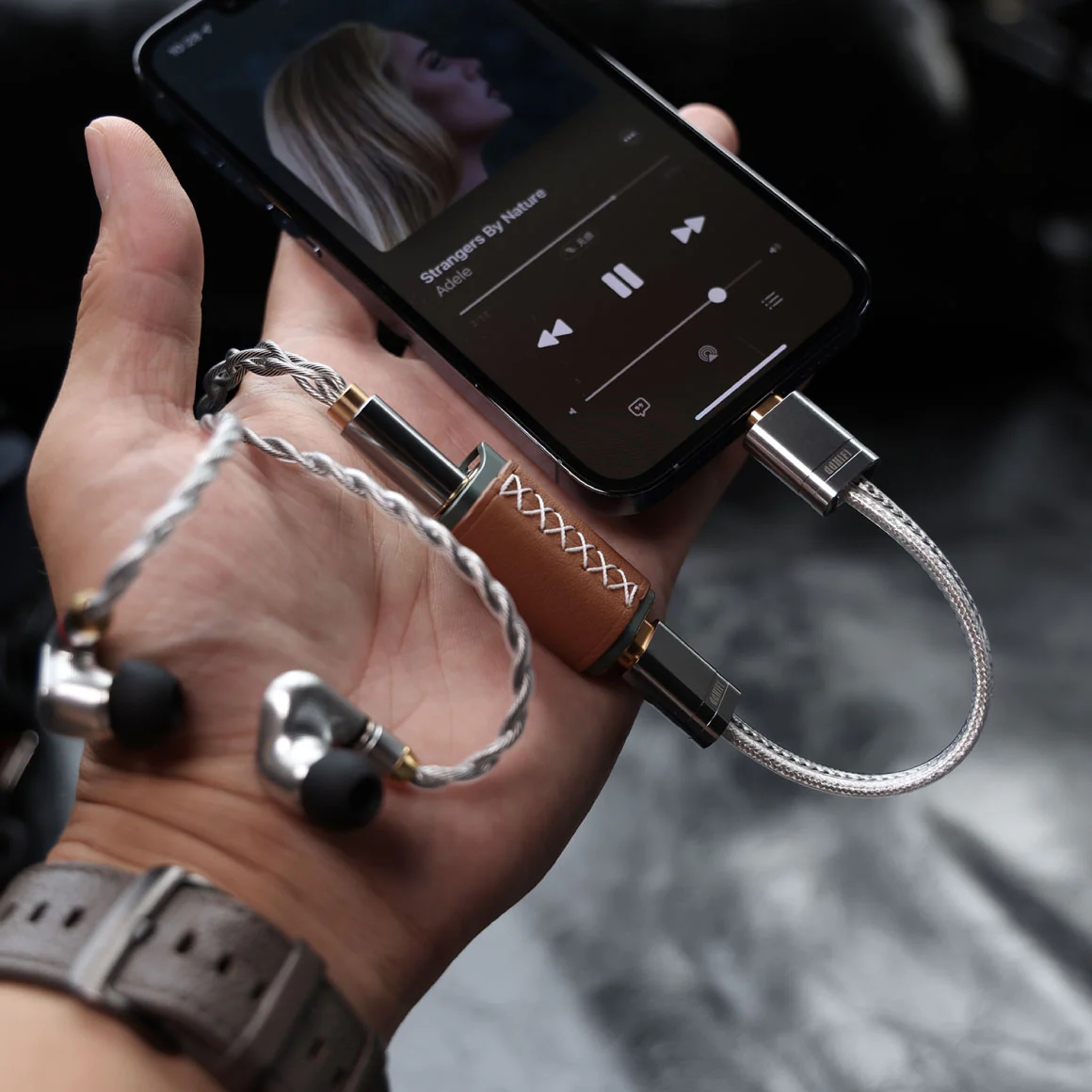ddHiFi - MFi09S Lightning to USB-C OTG Cable - Image 9