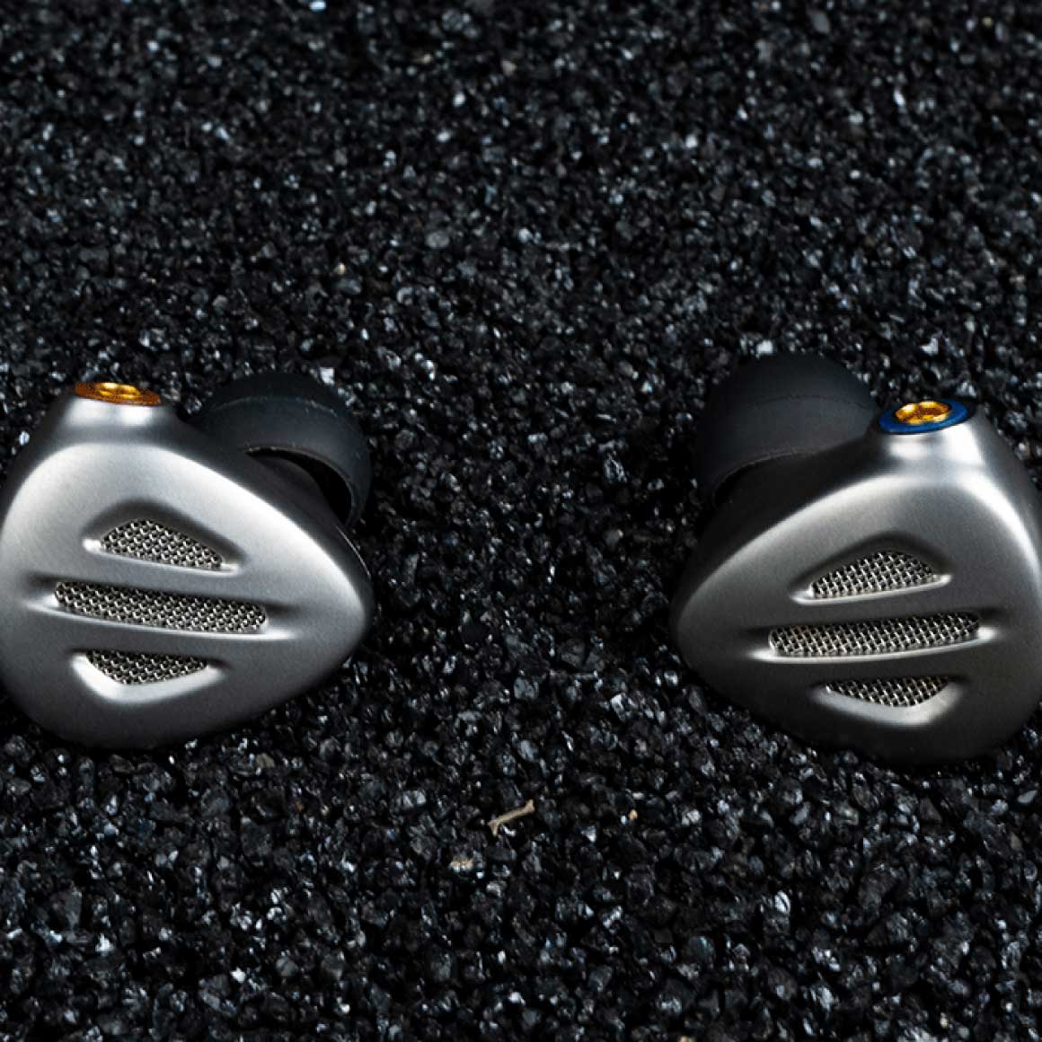 FiiO - FH9 - Image 10