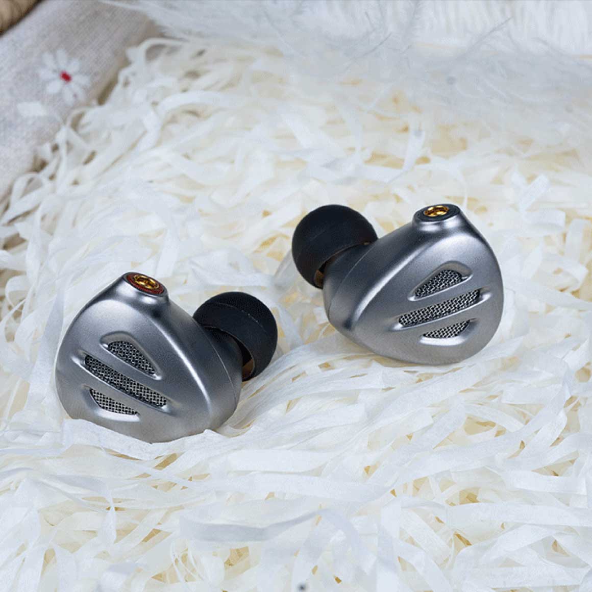 FiiO - FH9 - Image 5