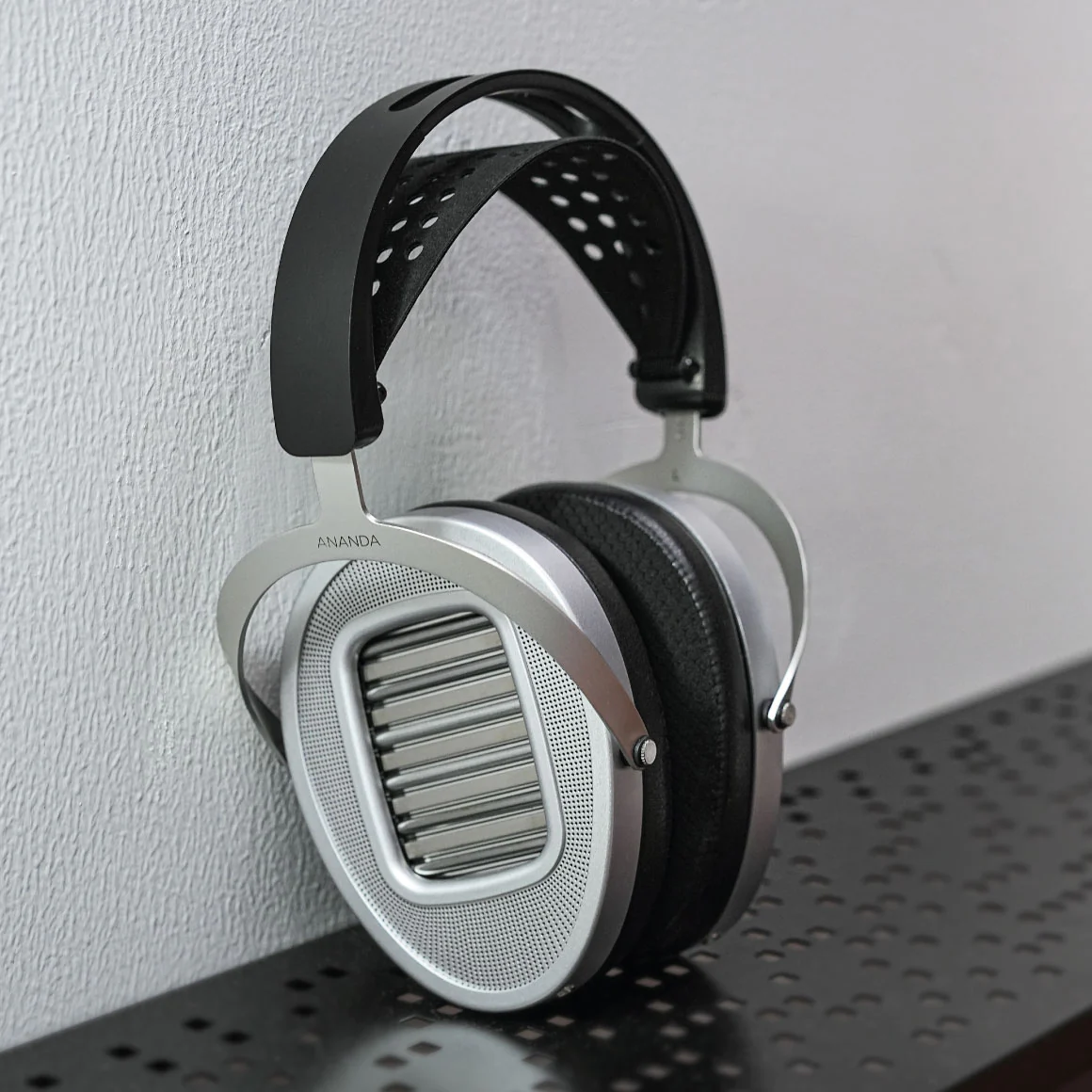 HiFiMAN - Ananda Unveiled - Image 45