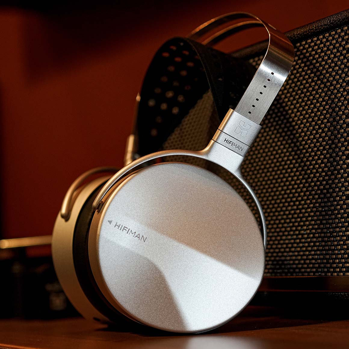 HiFiMAN - Isvarna - Image 21