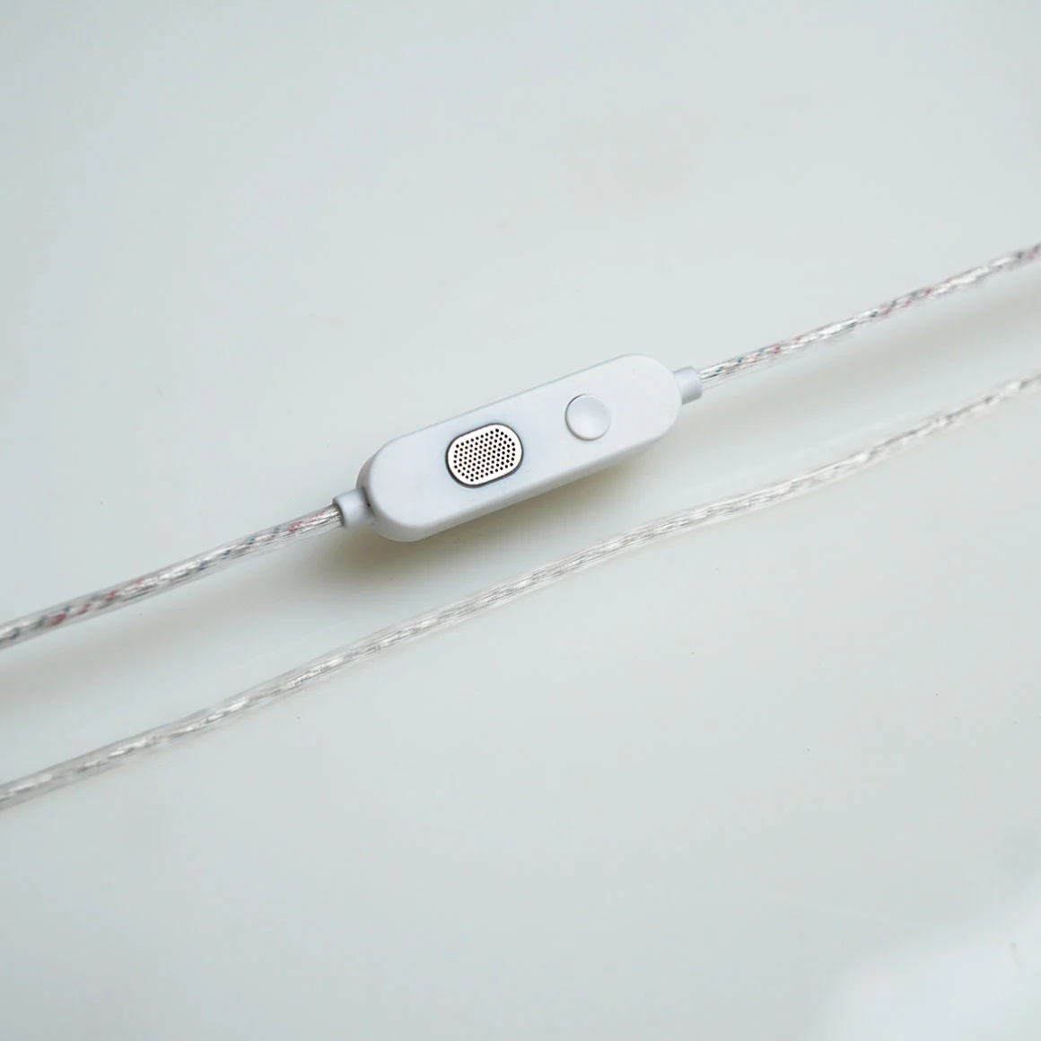 KZ - M2 Type-C Dual Mic Silver-Plated Upgrade Cable (Unboxed) - Image 14
