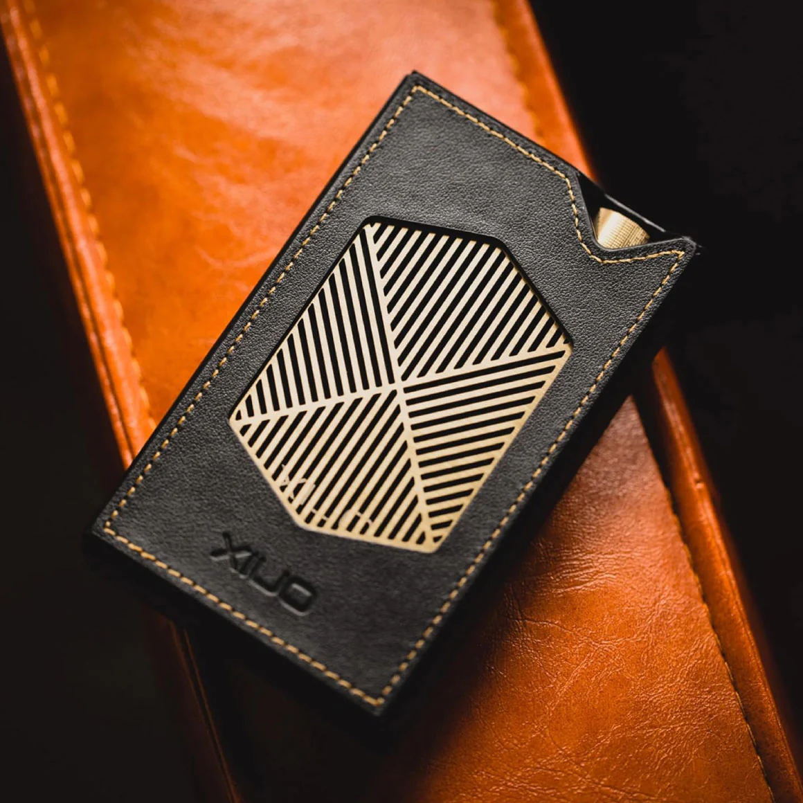 ONIX - Overture XM5 Leather Case - Image 4